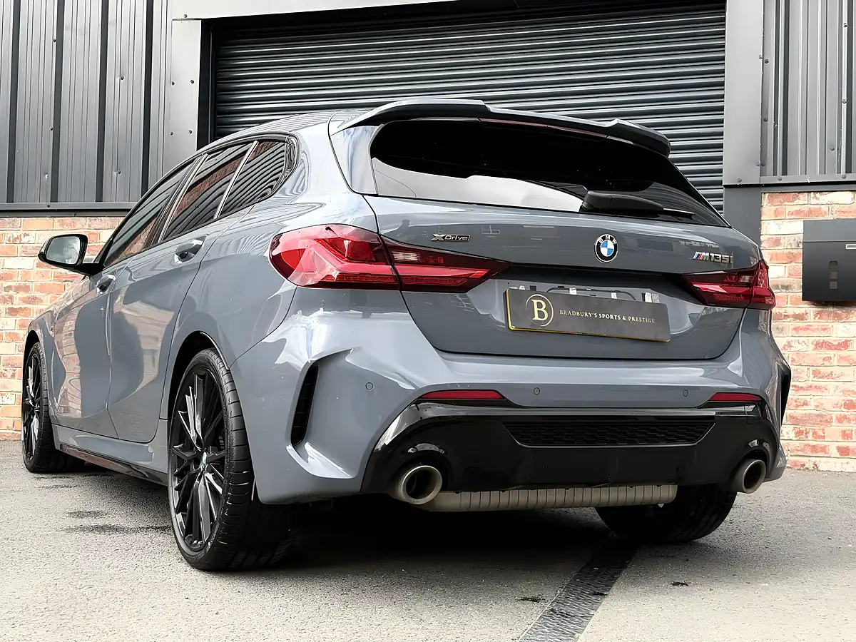 Used 2020 BMW 1 Series Pro Pack Grey - Interior and Exterior details 18