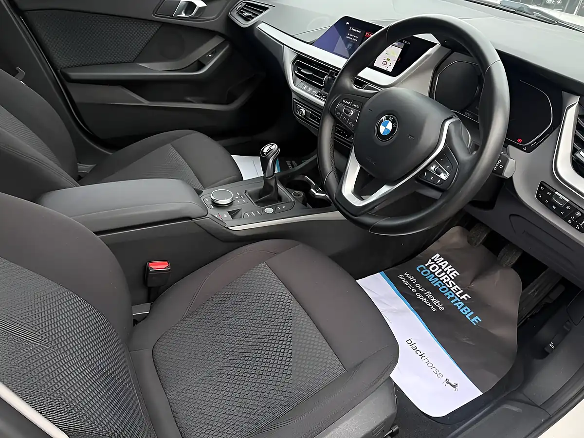 Used 2020 BMW 1 Series Se White - Interior and Exterior details 10
