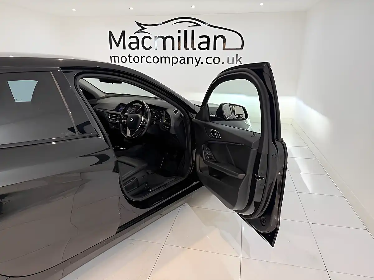 Used 2020 BMW 1 Series Sport Black - Interior and Exterior details 13