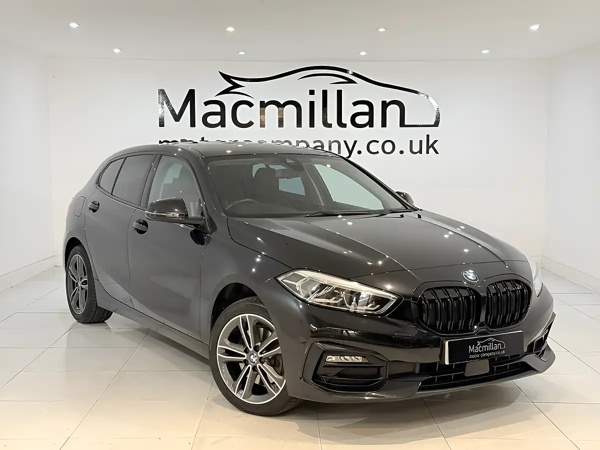 Used 2020 BMW 1 Series Sport Black - Interior and Exterior details 3
