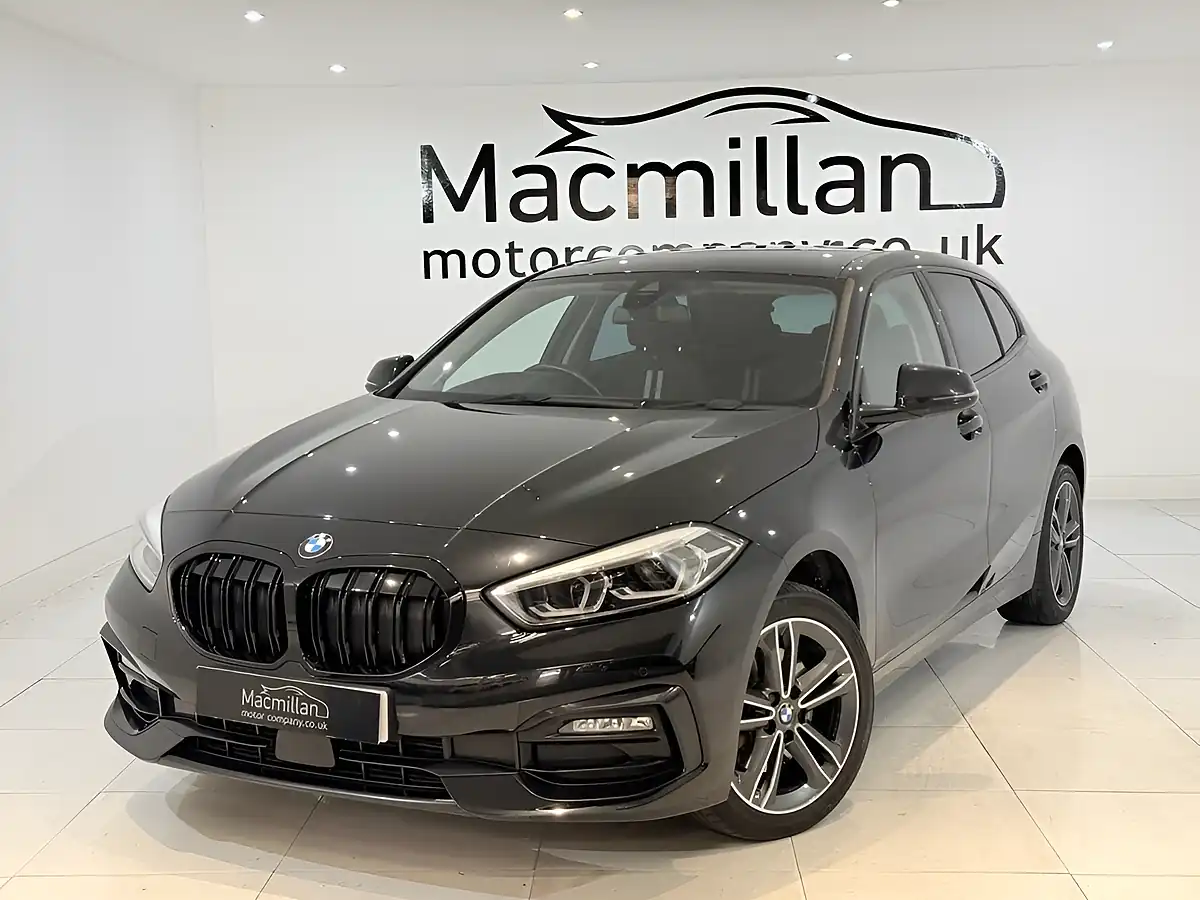 Used 2020 BMW 1 Series Sport Black - Interior and Exterior details 6