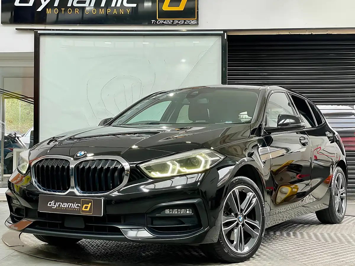 Used 2020 BMW 1 Series Sport Black - Front View