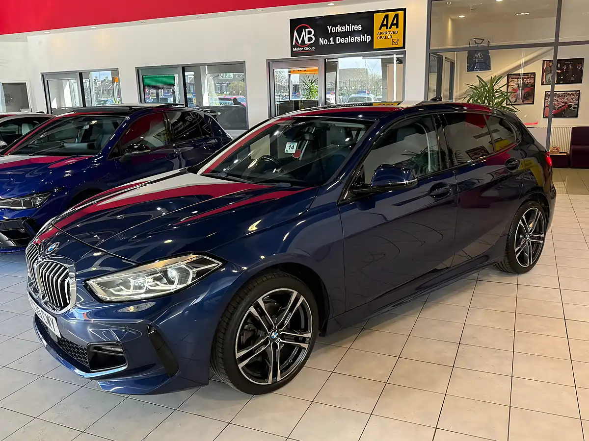 Used 2020 BMW 1 Series Sport Blue - Interior and Exterior details 4