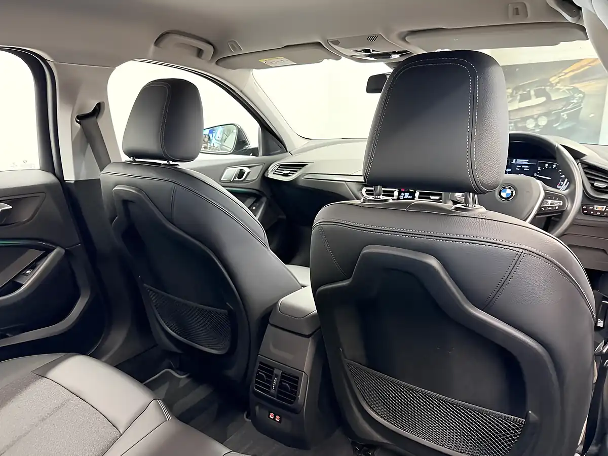 Used 2020 BMW 1 Series Sport Sapphire Black - Interior and Exterior details 18