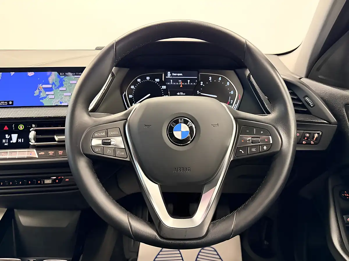 Used 2020 BMW 1 Series Sport Sapphire Black - Interior and Exterior details 19