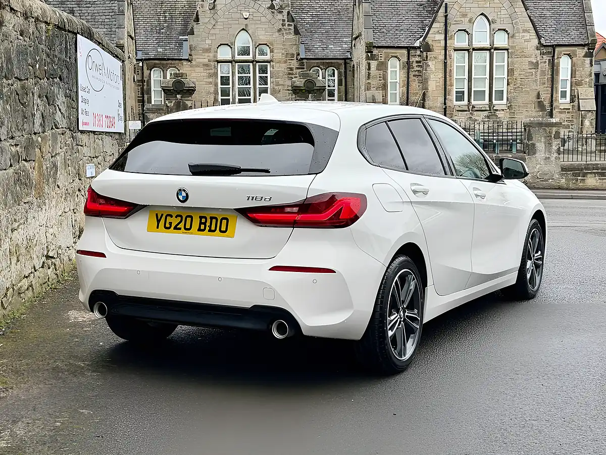 Used 2020 BMW 1 Series Sport White - Interior and Exterior details 10