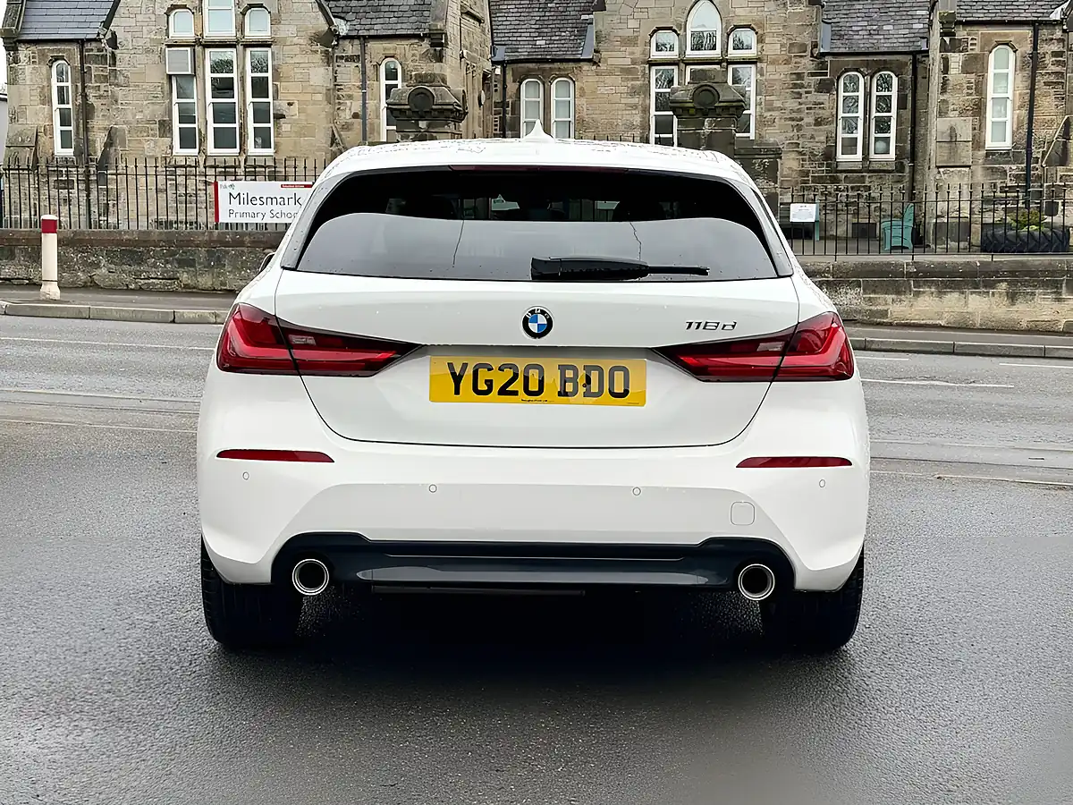 Used 2020 BMW 1 Series Sport White - Interior and Exterior details 15