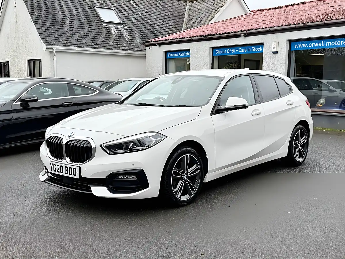 Used 2020 BMW 1 Series Sport White - Interior and Exterior details 16