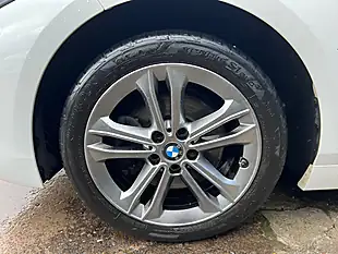 Used 2020 BMW 1 Series Sport White - Interior and Exterior details 10