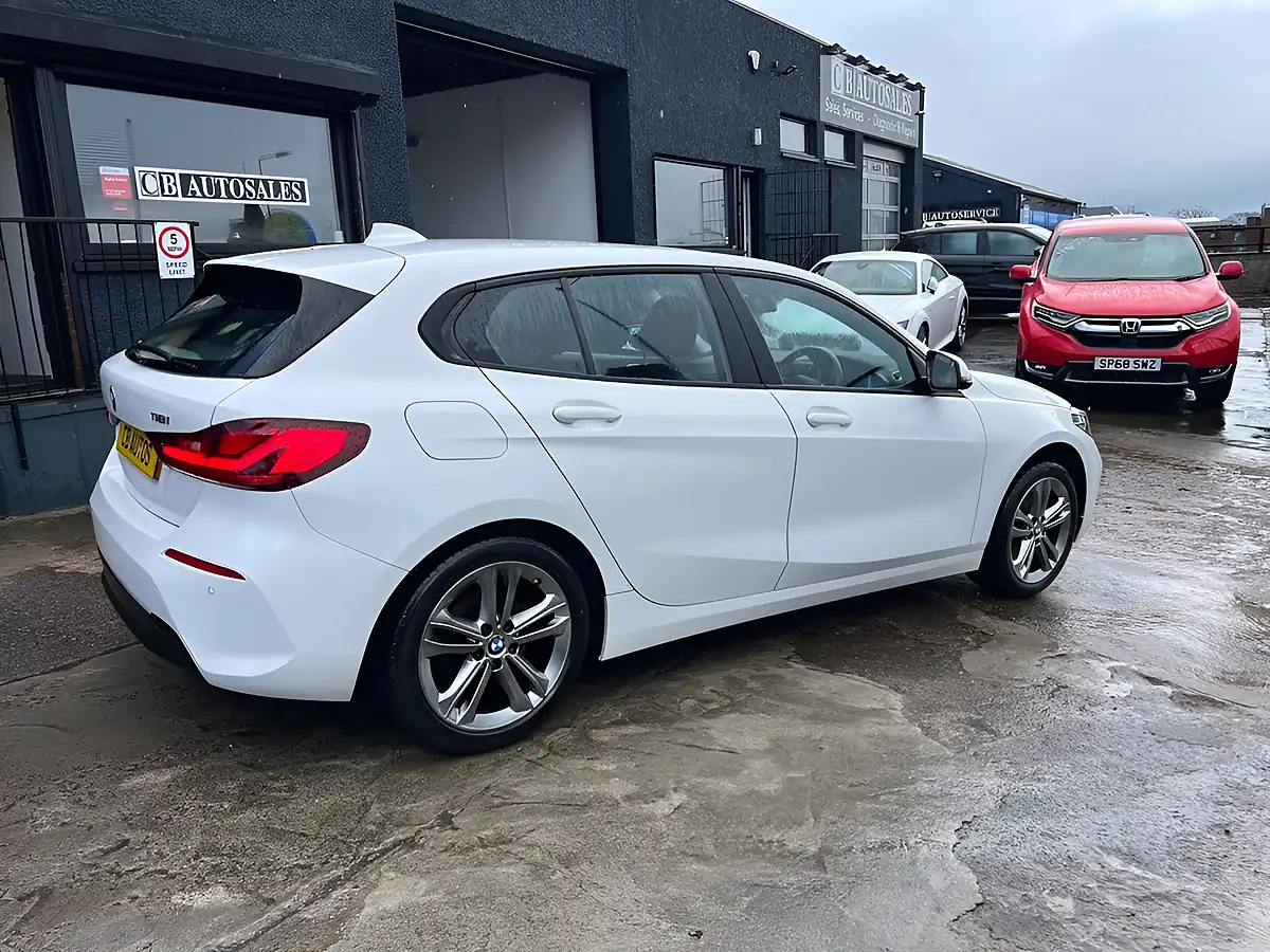 Used 2020 BMW 1 Series Sport White - Interior and Exterior details 3