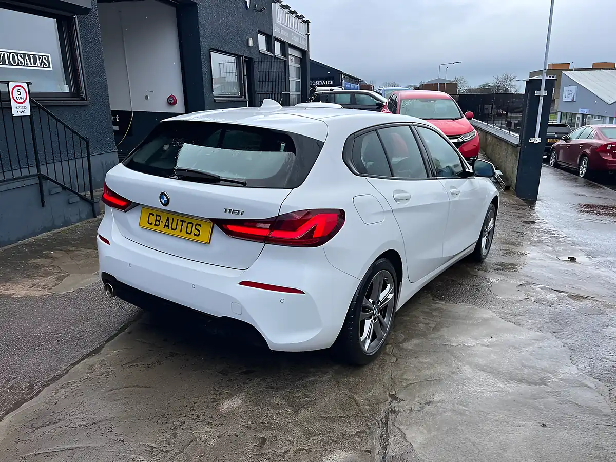 Used 2020 BMW 1 Series Sport White - Interior and Exterior details 4