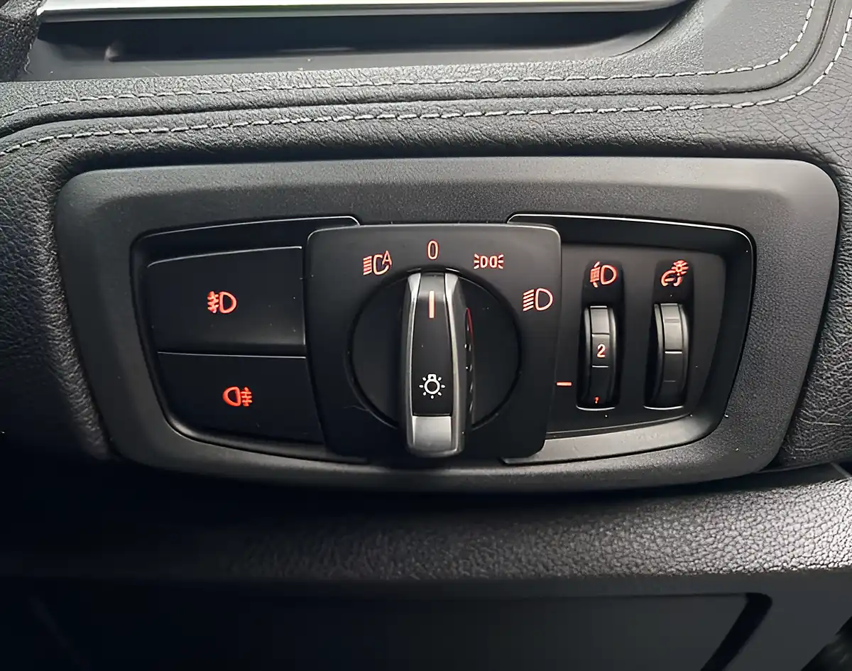Used 2020 BMW 2 Series Luxury Phytonic Blue - Interior and Exterior details 19