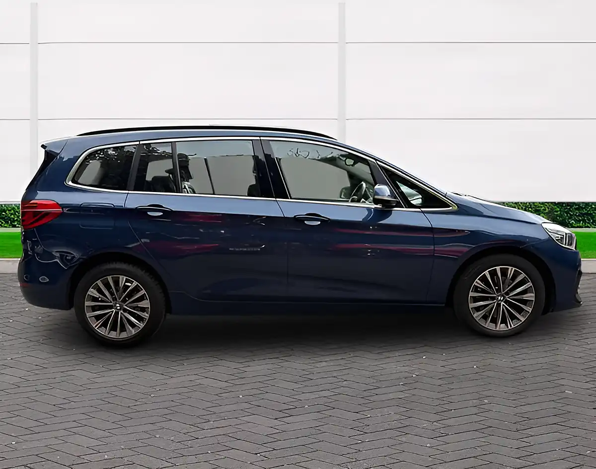 Used 2020 BMW 2 Series Luxury Phytonic Blue - Interior and Exterior details 6