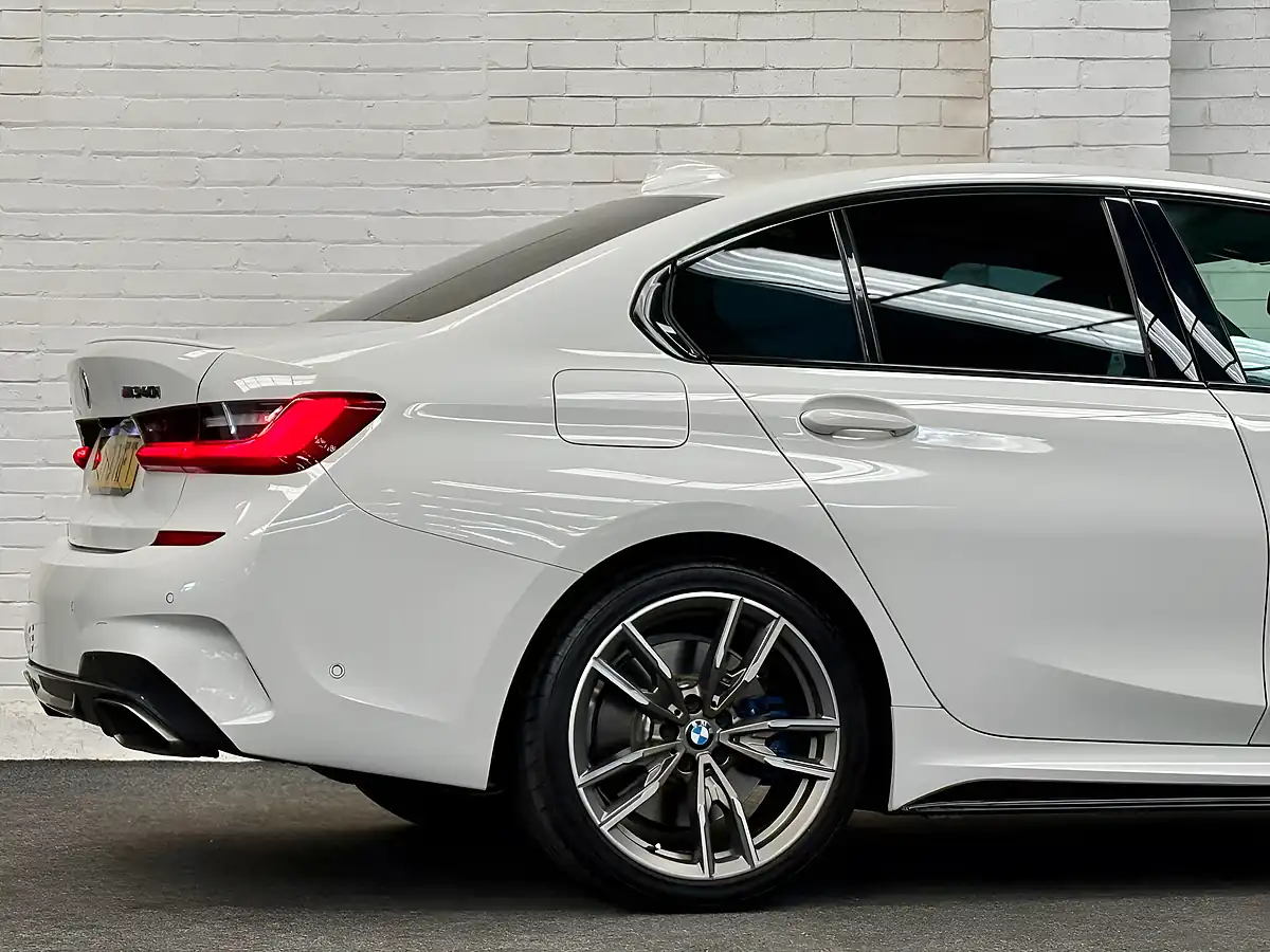 Used 2020 BMW 3 Series M Performance White - Interior and Exterior details 10