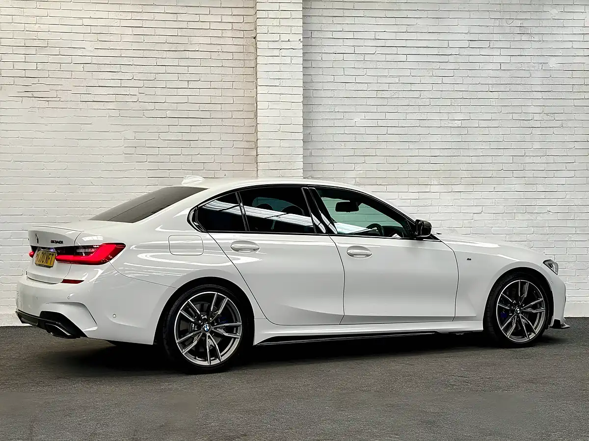 Used 2020 BMW 3 Series M Performance White - Interior and Exterior details 17
