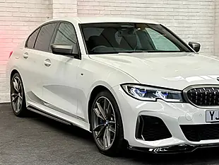 Used 2020 BMW 3 Series M Performance White - Interior and Exterior details 18