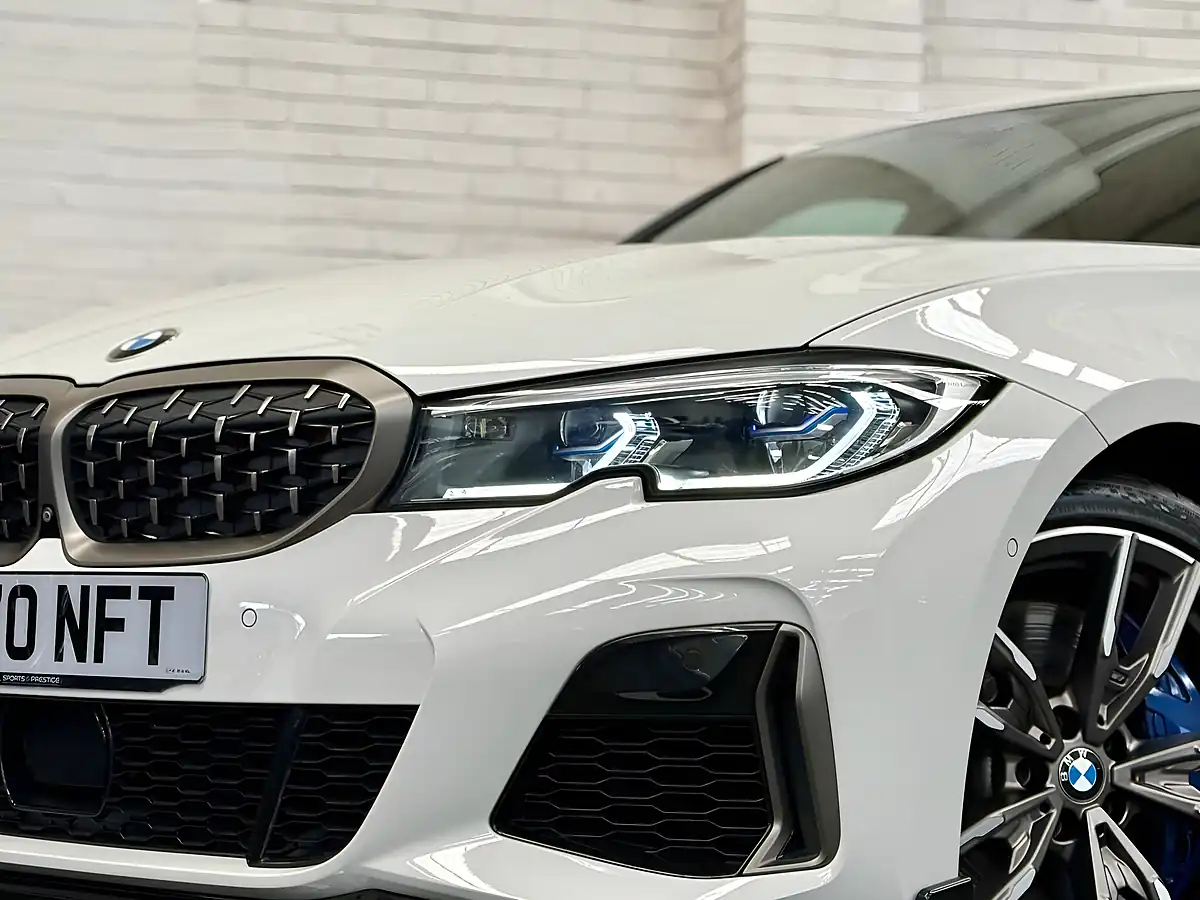 Used 2020 BMW 3 Series M Performance White - Interior and Exterior details 20