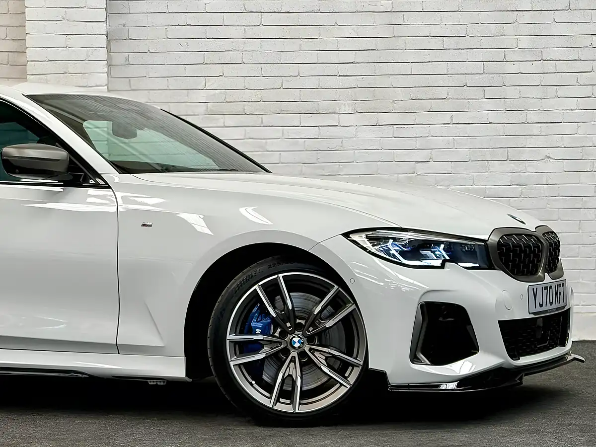 Used 2020 BMW 3 Series M Performance White - Interior and Exterior details 9