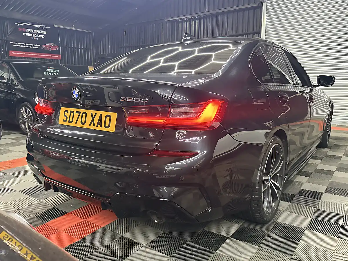 Used 2020 BMW 3 Series M Sport Black - Interior and Exterior details 11