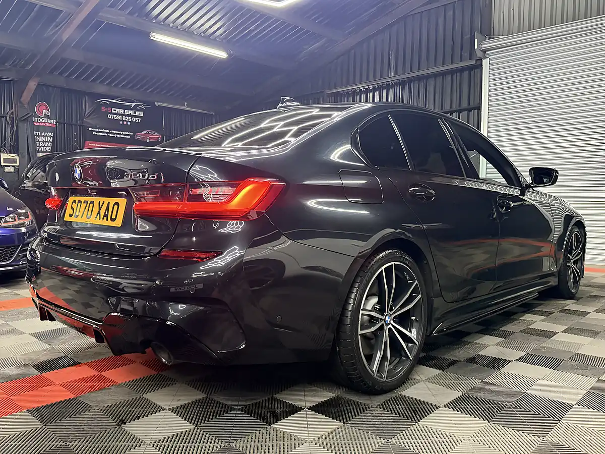 Used 2020 BMW 3 Series M Sport Black - Interior and Exterior details 12