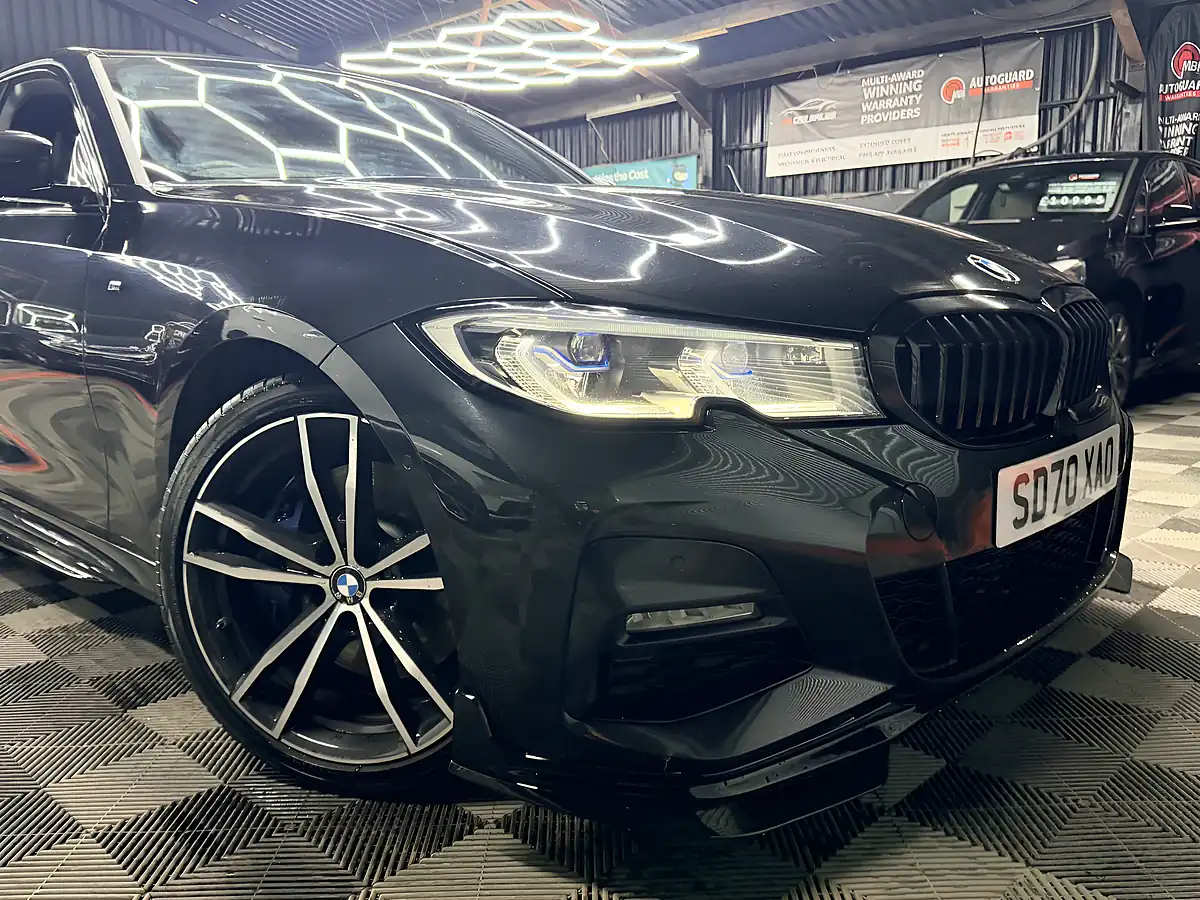 Used 2020 BMW 3 Series M Sport Black - Interior and Exterior details 2