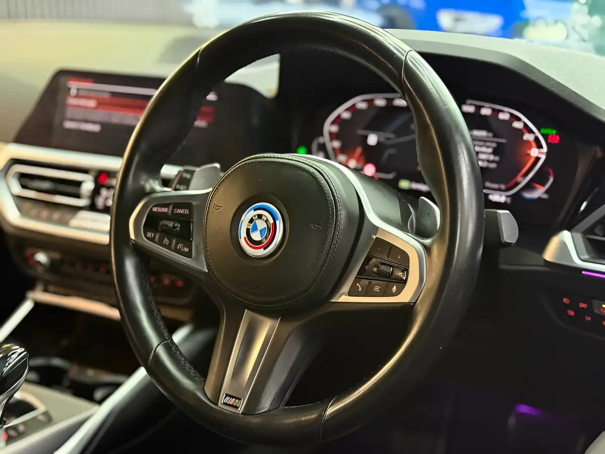 Used 2020 BMW 3 Series M Sport Black - Interior and Exterior details 18
