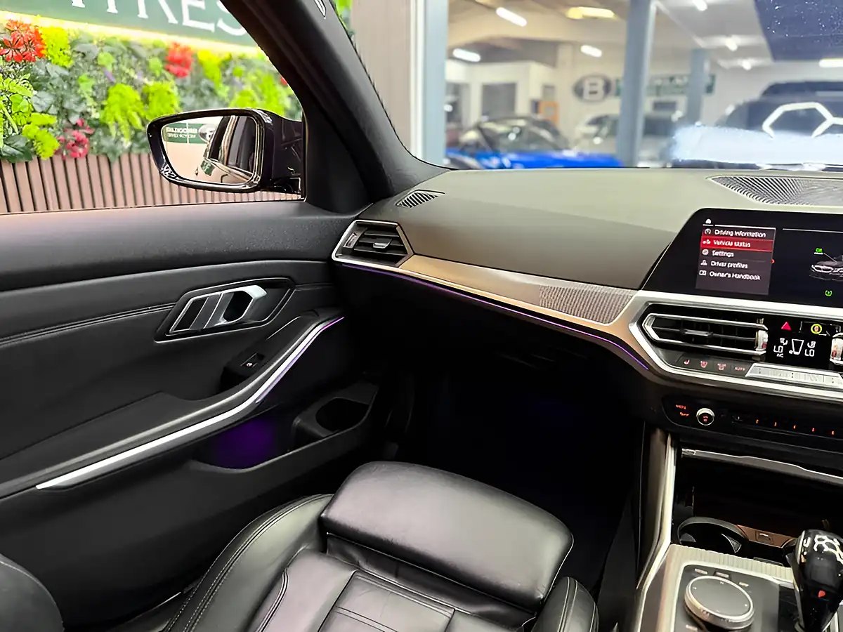 Used 2020 BMW 3 Series M Sport Black - Interior and Exterior details 19