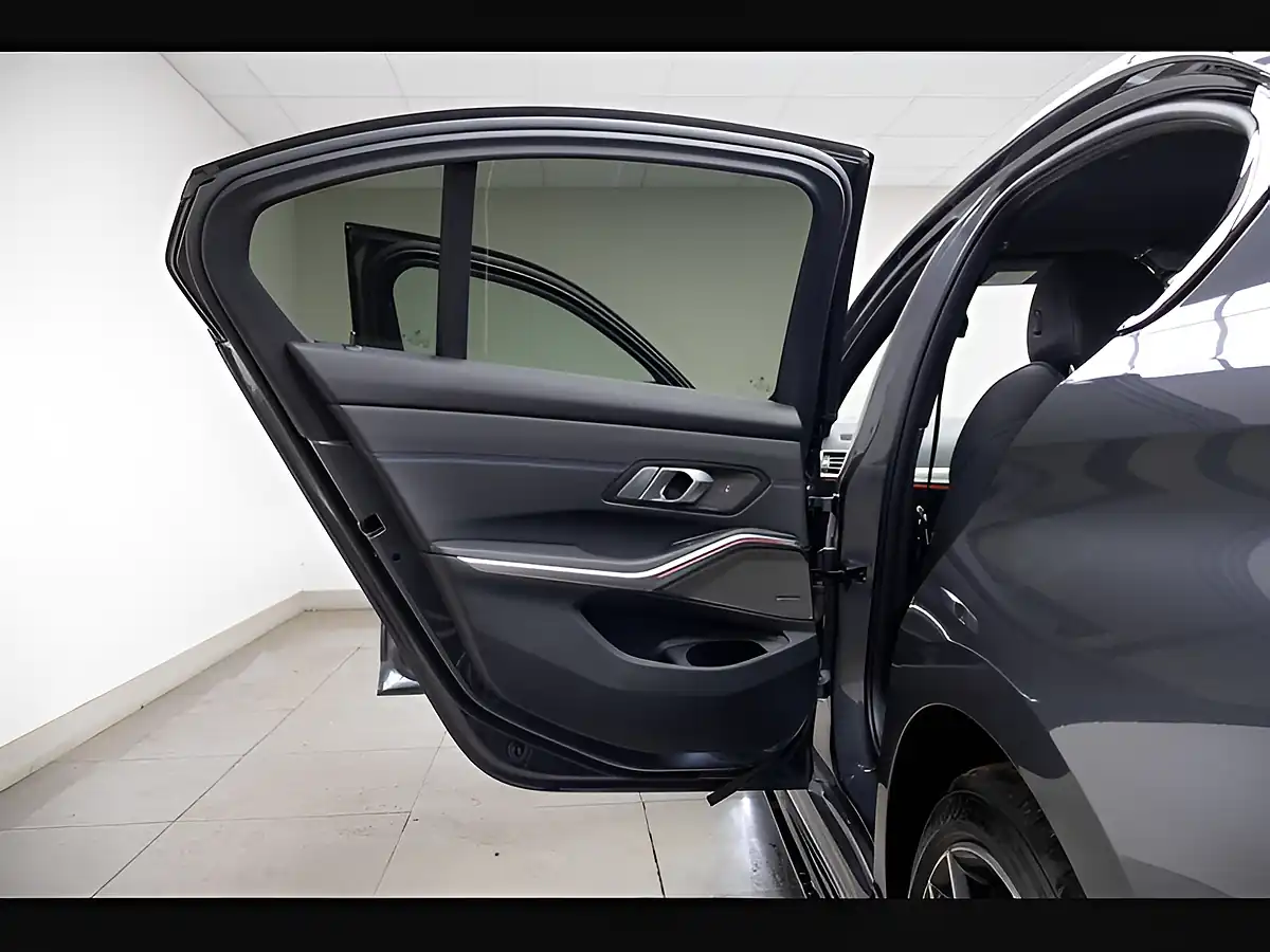 Used 2020 BMW 3 Series M Sport Grey - Interior and Exterior details 14