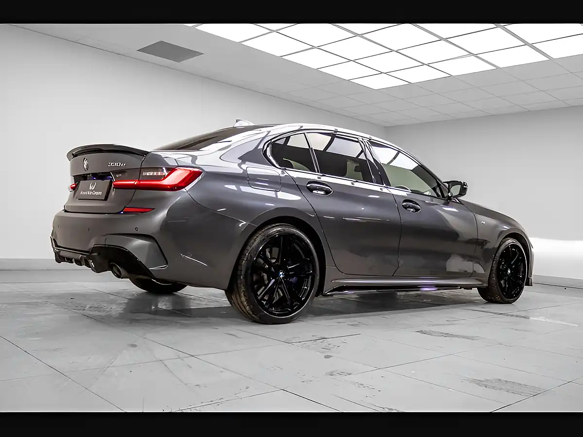 Used 2020 BMW 3 Series M Sport Grey - Interior and Exterior details 8