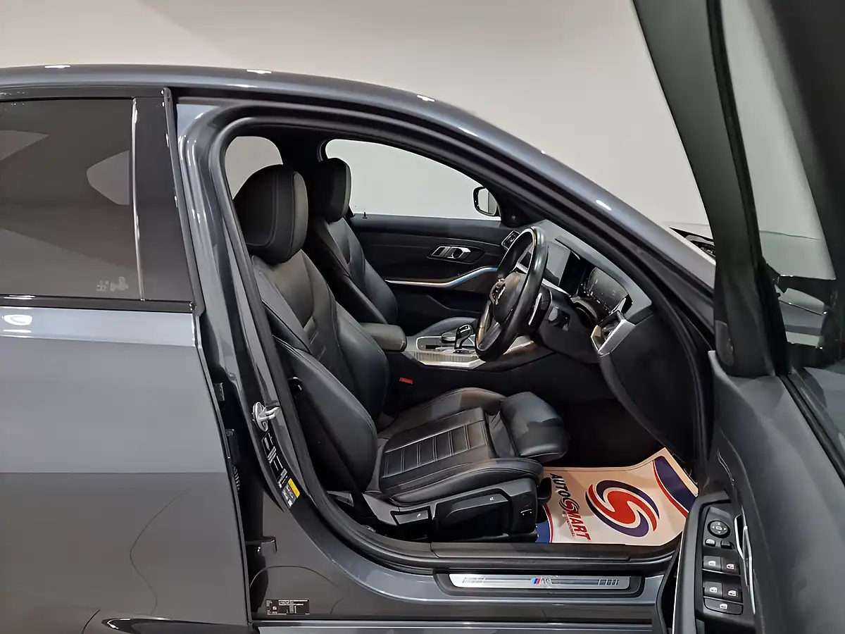 Used 2020 BMW 3 Series M Sport M-Performance Pack Mineral Grey - Interior and Exterior details 9