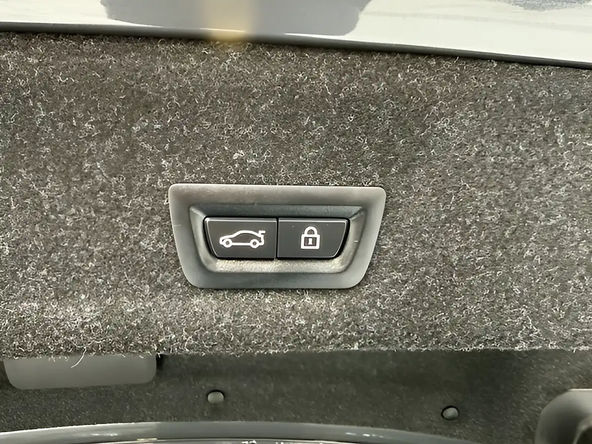 Used 2020 BMW 3 Series M Sport Mineral Grey - Interior and Exterior details 13