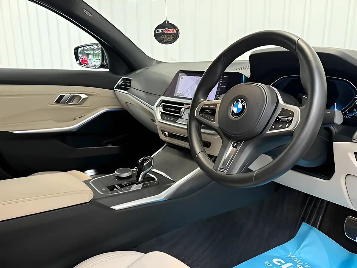 Used 2020 BMW 3 Series M Sport Mineral Grey - Interior and Exterior details 14