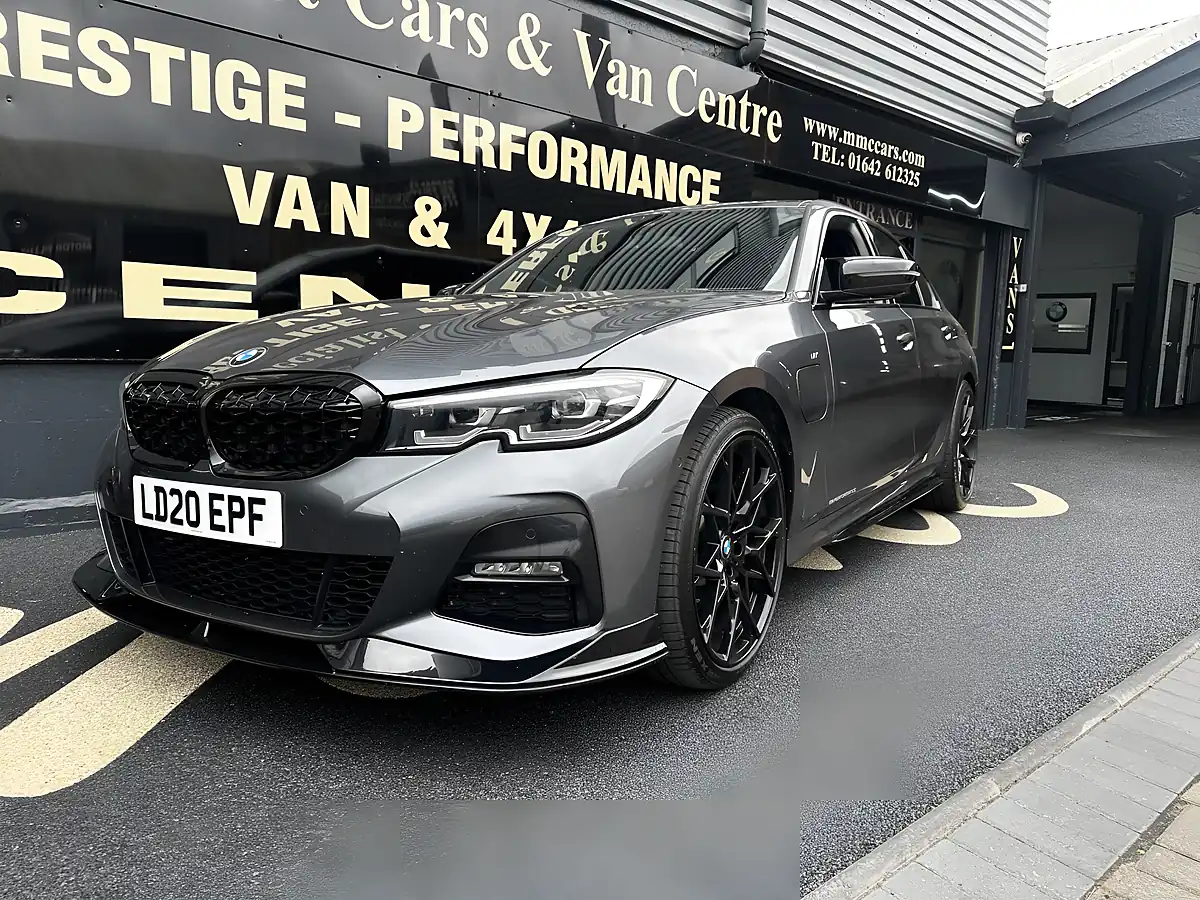 Used 2020 BMW 3 Series M Sport Mineral Grey - Interior and Exterior details 3