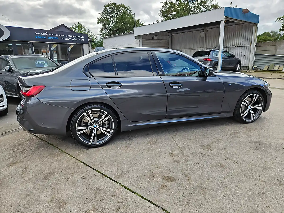 Used 2020 BMW 3 Series M Sport Mineral Grey - Interior and Exterior details 10