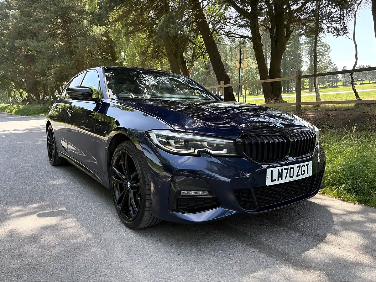 Used 2020 BMW 3 Series M Sport Pro Edition Blue - Front View