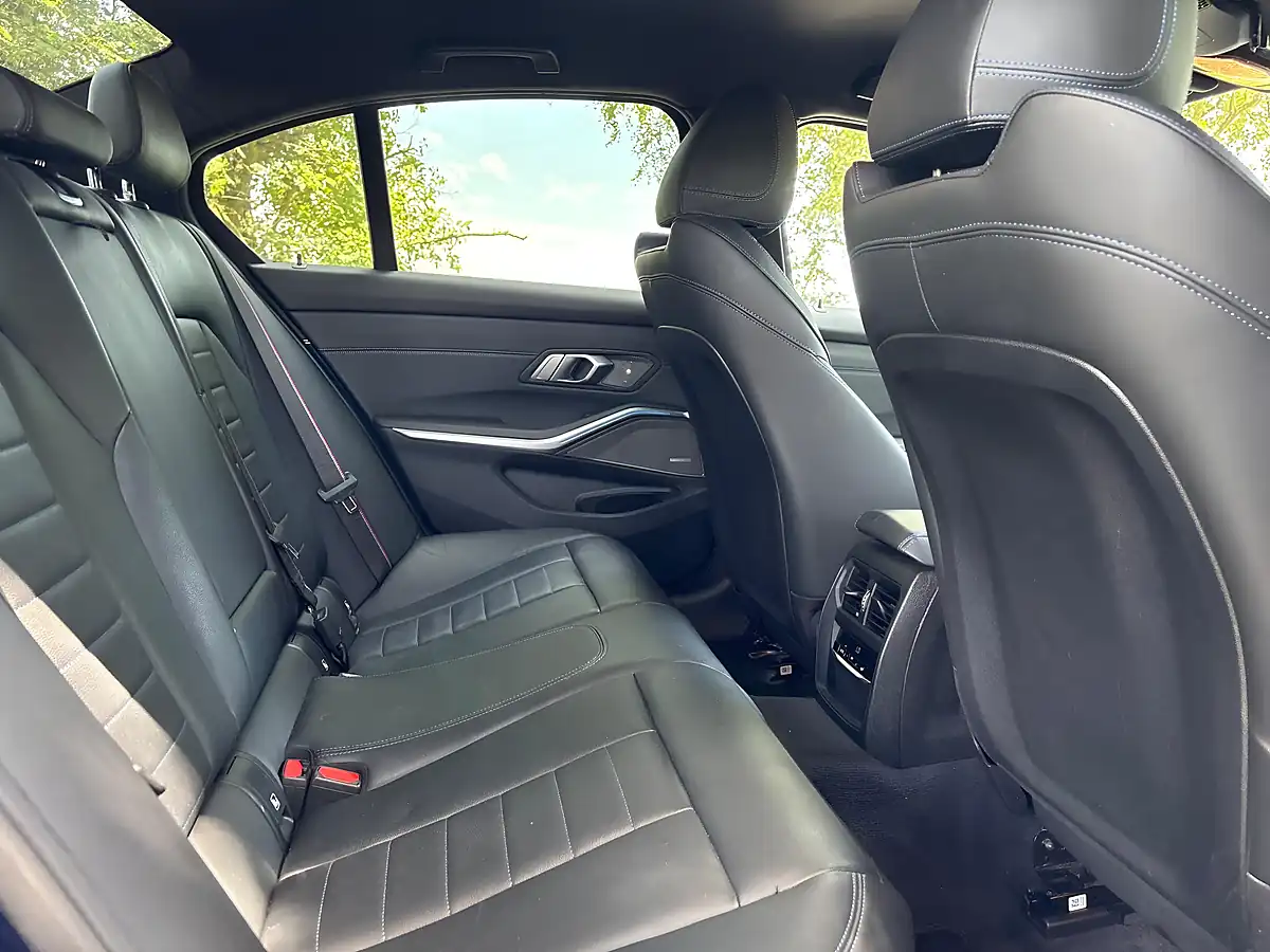 Used 2020 BMW 3 Series M Sport Pro Edition Blue - Interior and Exterior details 15