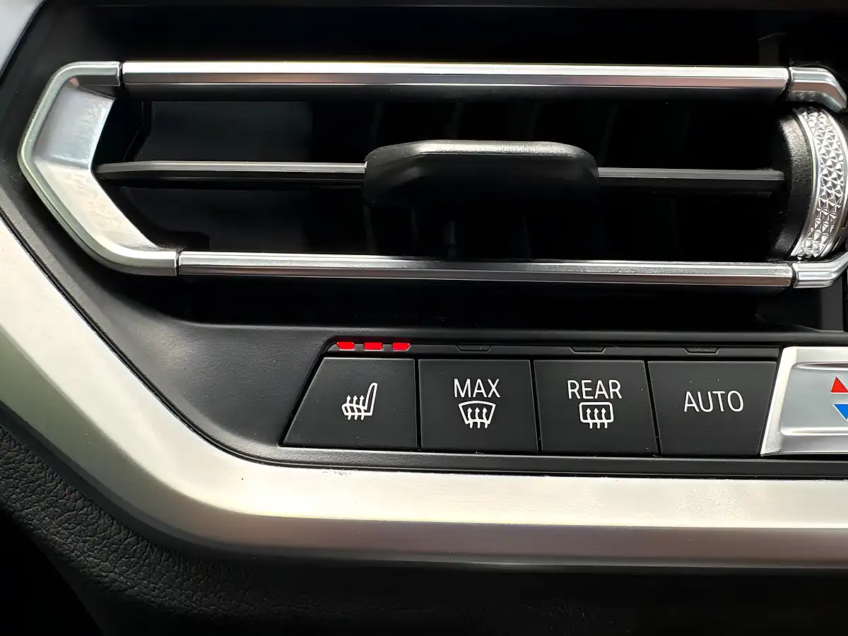 Used 2020 BMW 3 Series M Sport Pro Edition Blue - Interior and Exterior details 18