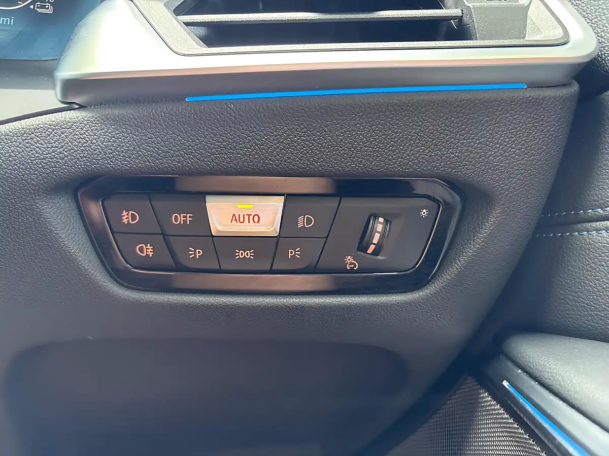 Used 2020 BMW 3 Series M Sport Pro Edition Blue - Interior and Exterior details 19