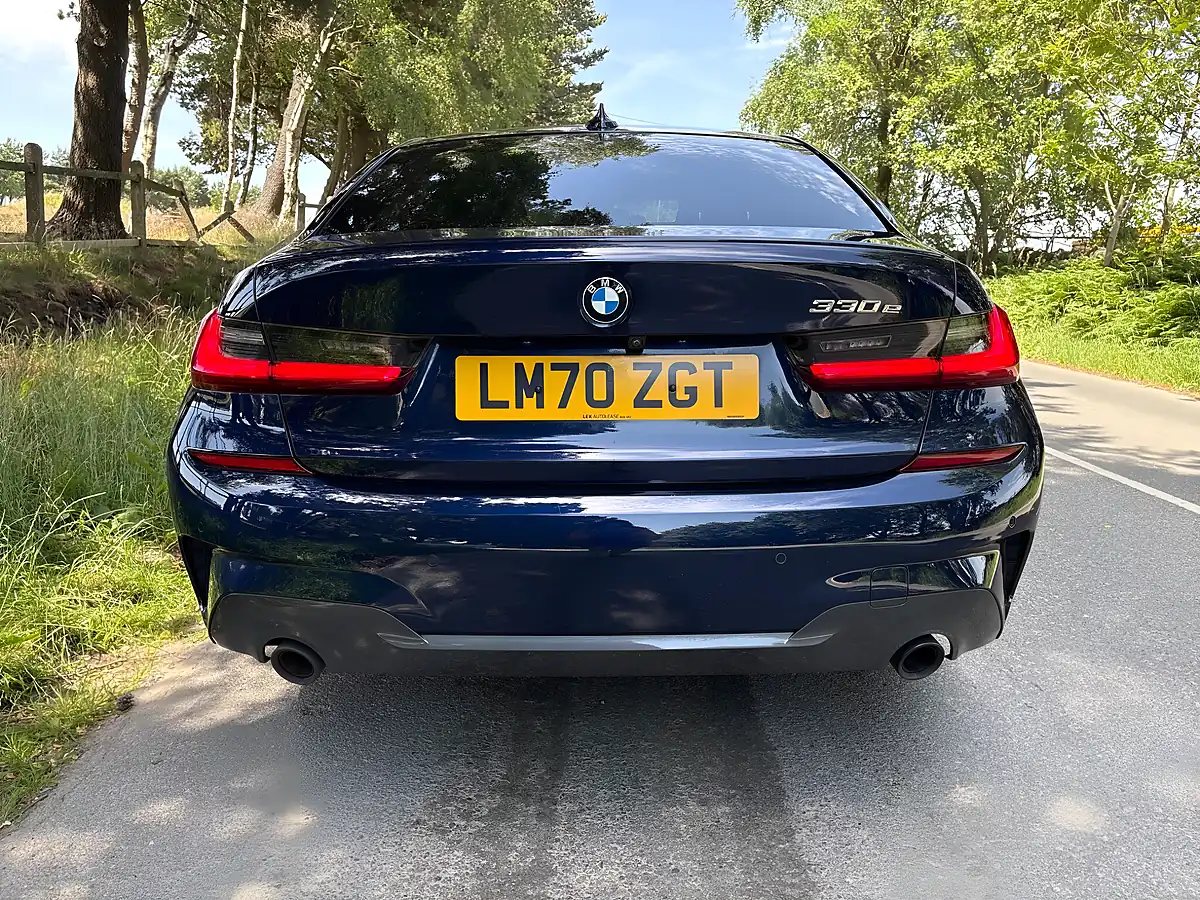 Used 2020 BMW 3 Series M Sport Pro Edition Blue - Interior and Exterior details 8