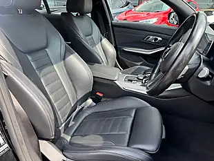Used 2020 BMW 3 Series M-Sport Sapphire Black - Interior and Exterior details 3