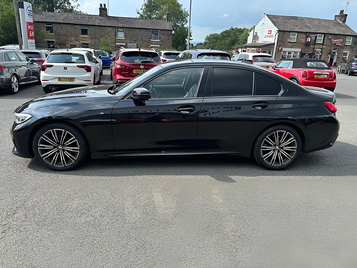 Used 2020 BMW 3 Series M-Sport Sapphire Black - Interior and Exterior details 7