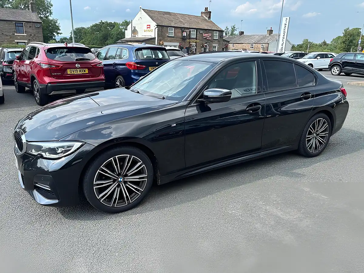 Used 2020 BMW 3 Series M-Sport Sapphire Black - Interior and Exterior details 8