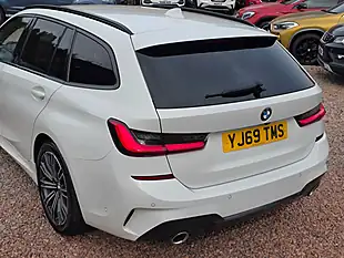 Used 2020 BMW 3 Series M Sport Touring Alpine White - Interior and Exterior details 16