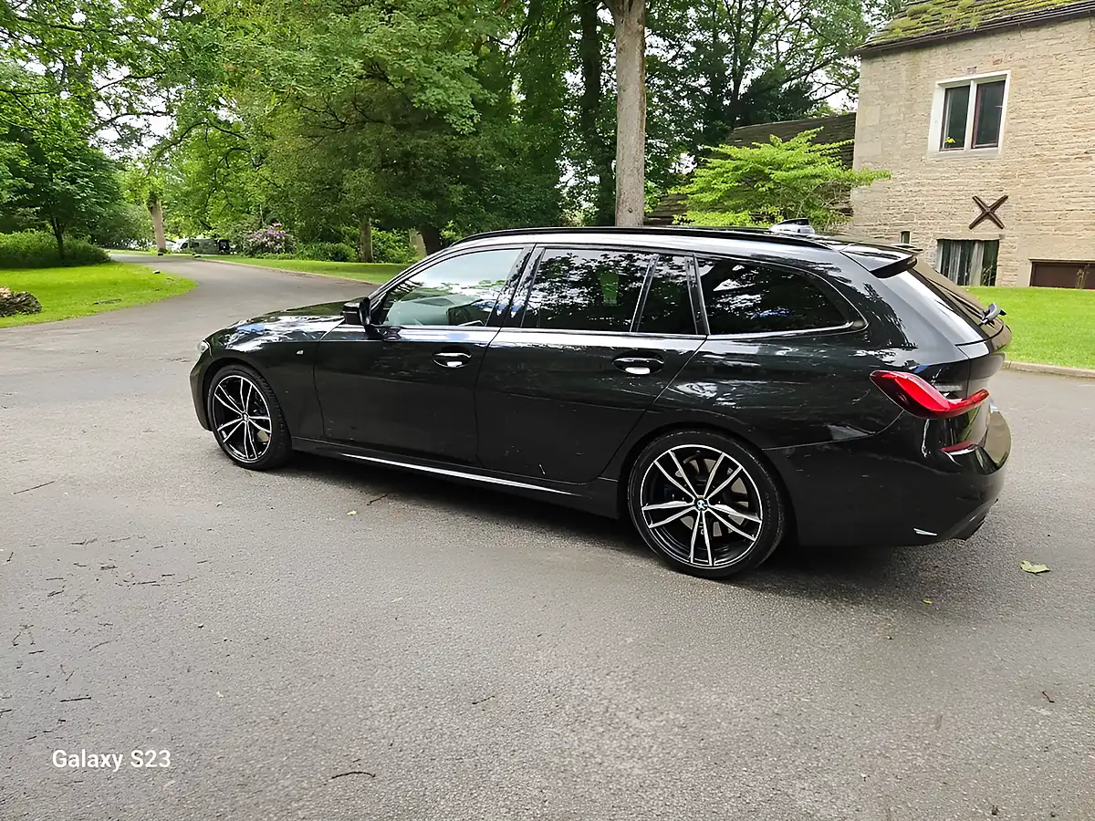 Used 2020 BMW 3 Series M Sport Touring Black - Interior and Exterior details 20