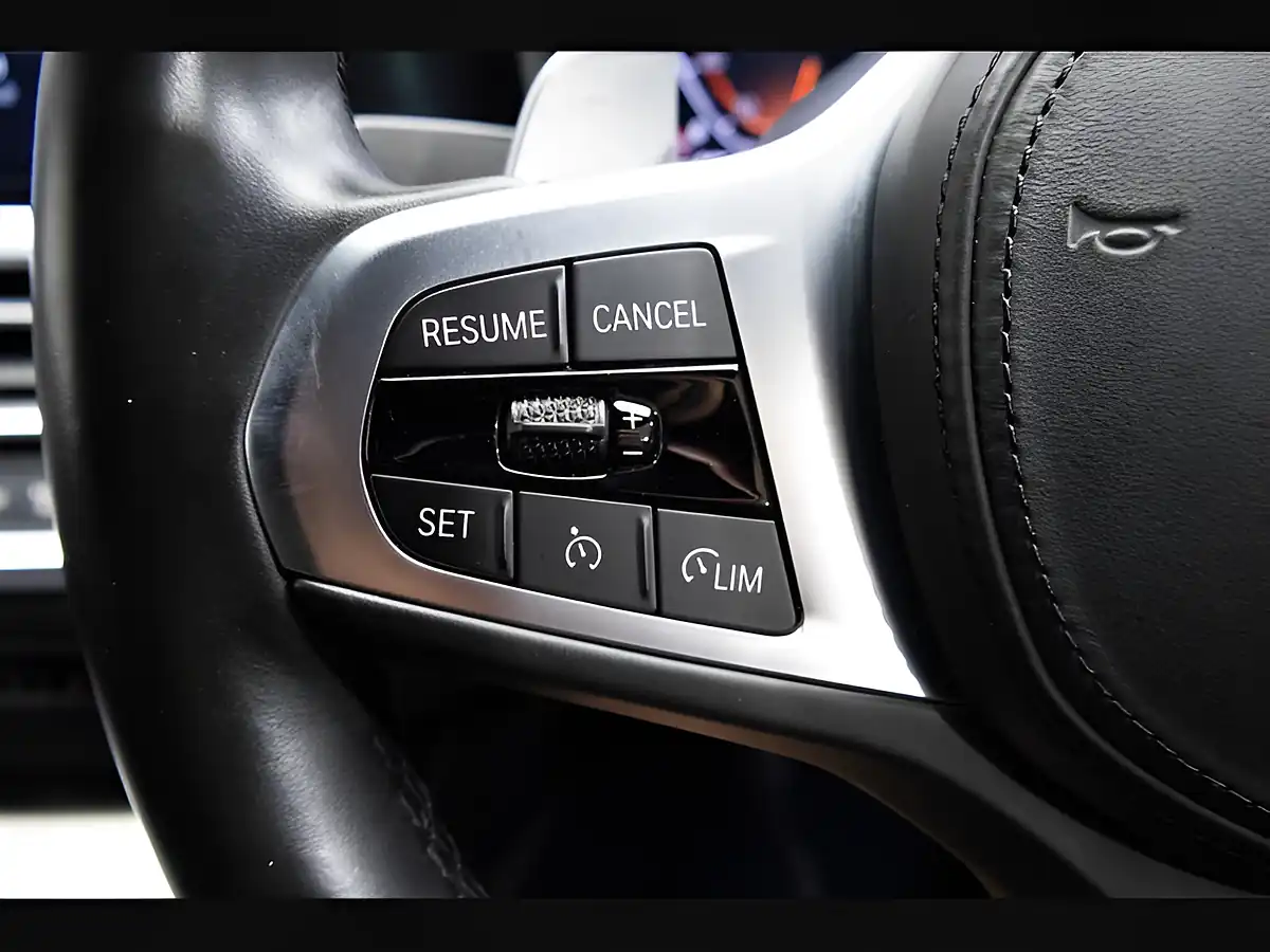 Used 2020 BMW 3 Series M Sport Touring Black - Interior and Exterior details 12