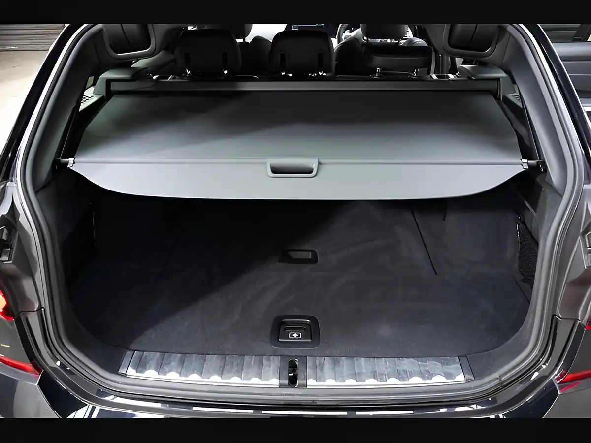 Used 2020 BMW 3 Series M Sport Touring Black - Interior and Exterior details 18