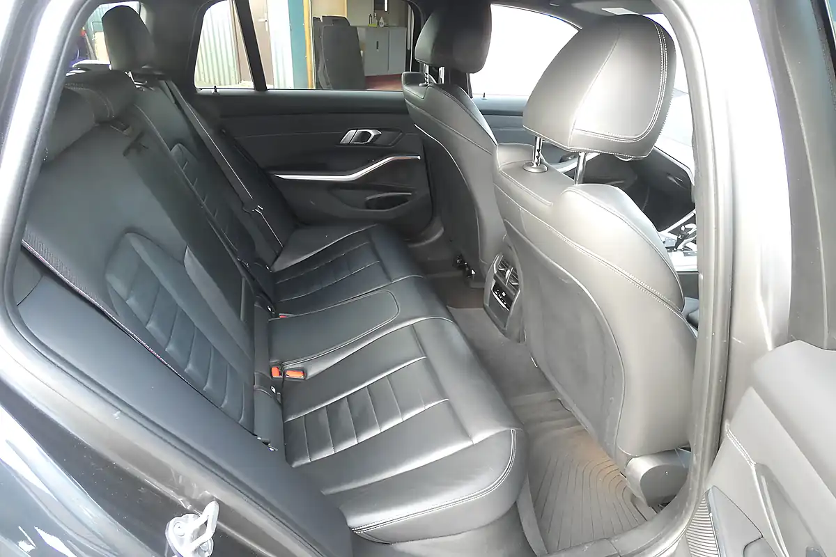 Used 2020 BMW 3 Series M Sport Touring Mineral Grey - Interior and Exterior details 14