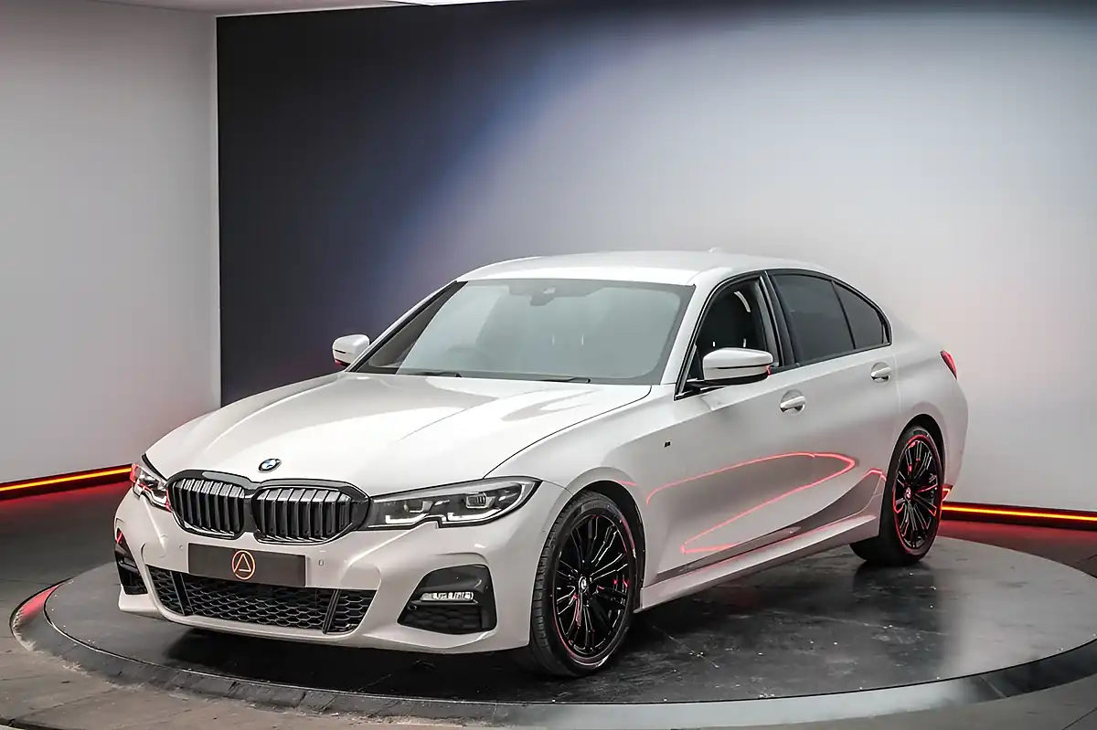 Used 2020 BMW 3 Series M Sport White - Interior and Exterior details 13