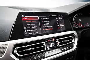 Used 2020 BMW 3 Series M Sport White - Interior and Exterior details 17