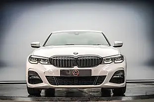 Used 2020 BMW 3 Series M Sport White - Interior and Exterior details 9